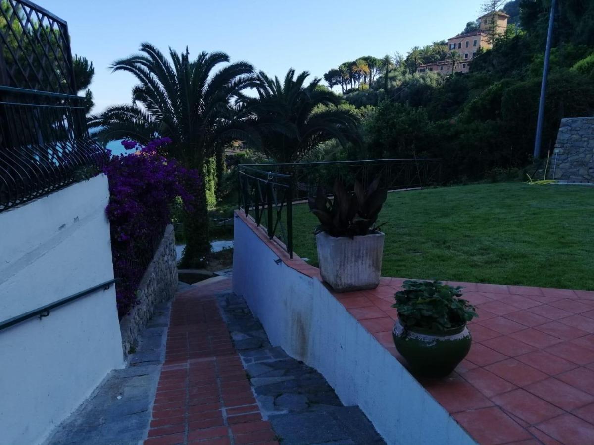 Agriturismo Un Mare Di Fiori Villa Ventimiglia Ngoại thất bức ảnh