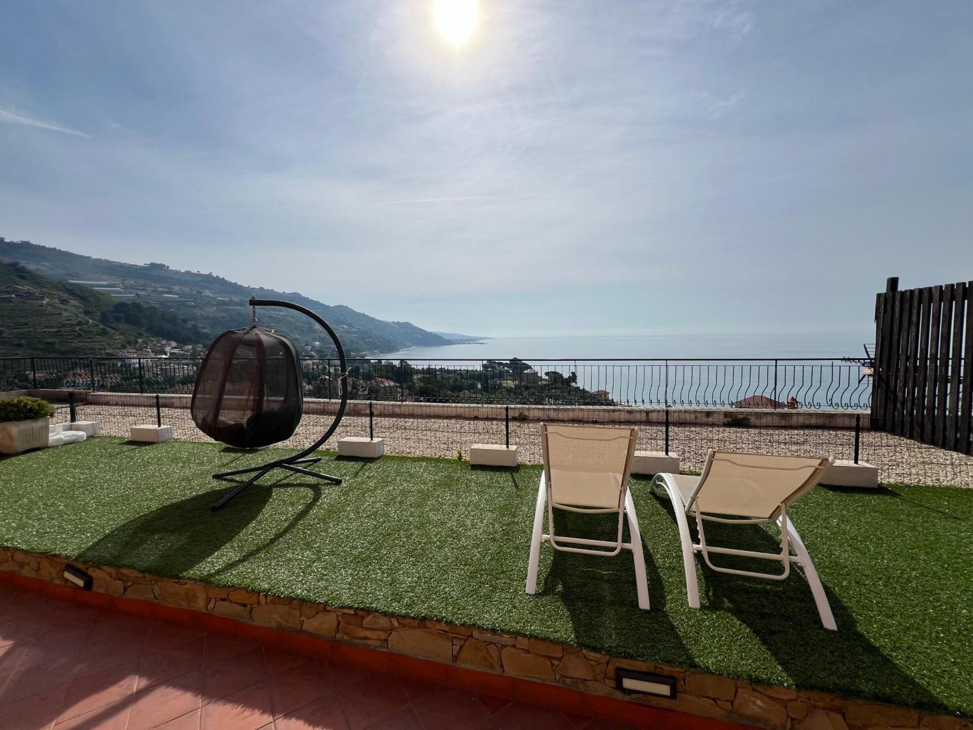 Agriturismo Un Mare Di Fiori Villa Ventimiglia Ngoại thất bức ảnh