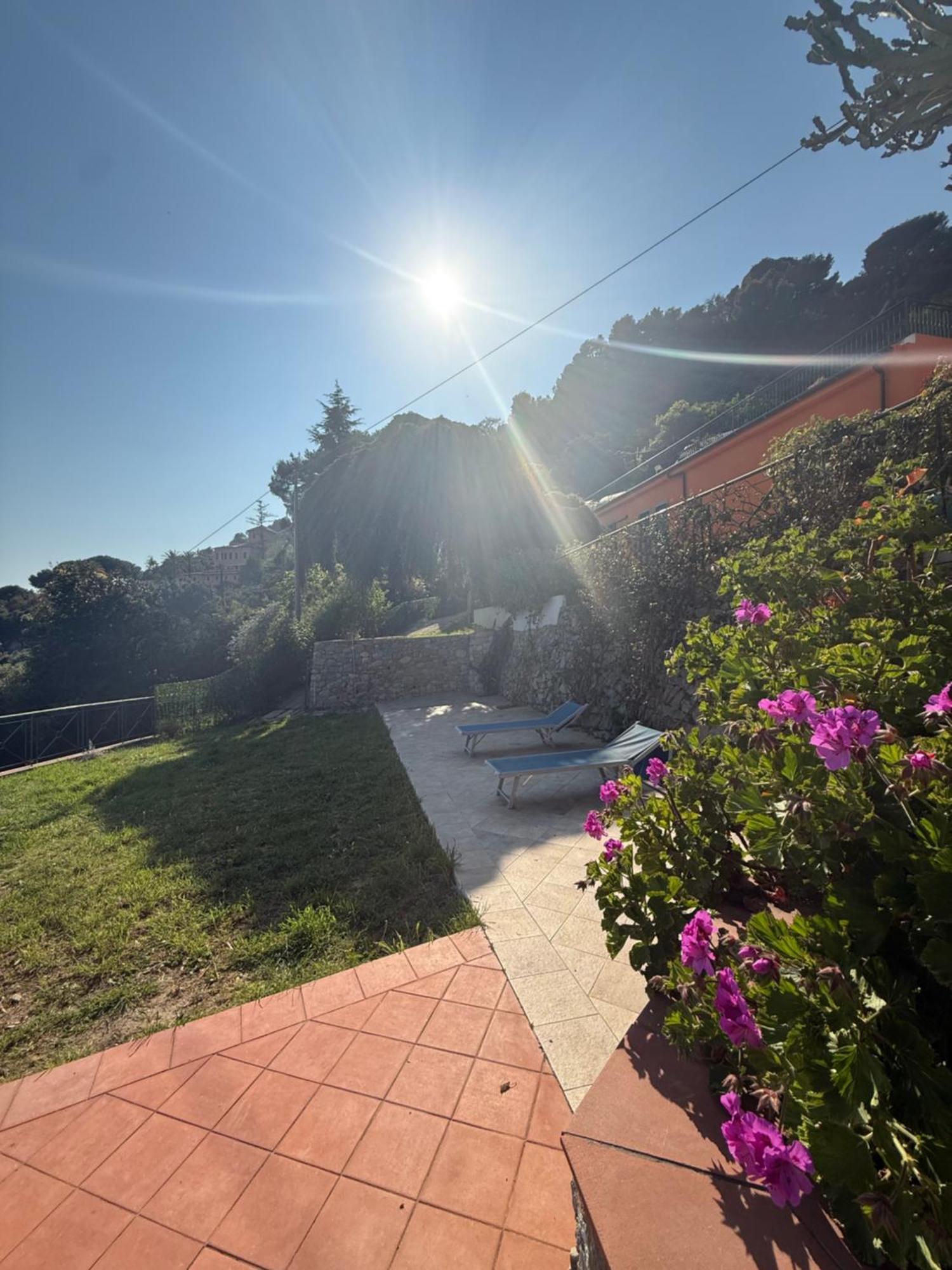 Agriturismo Un Mare Di Fiori Ventimiglia Ngoại thất bức ảnh