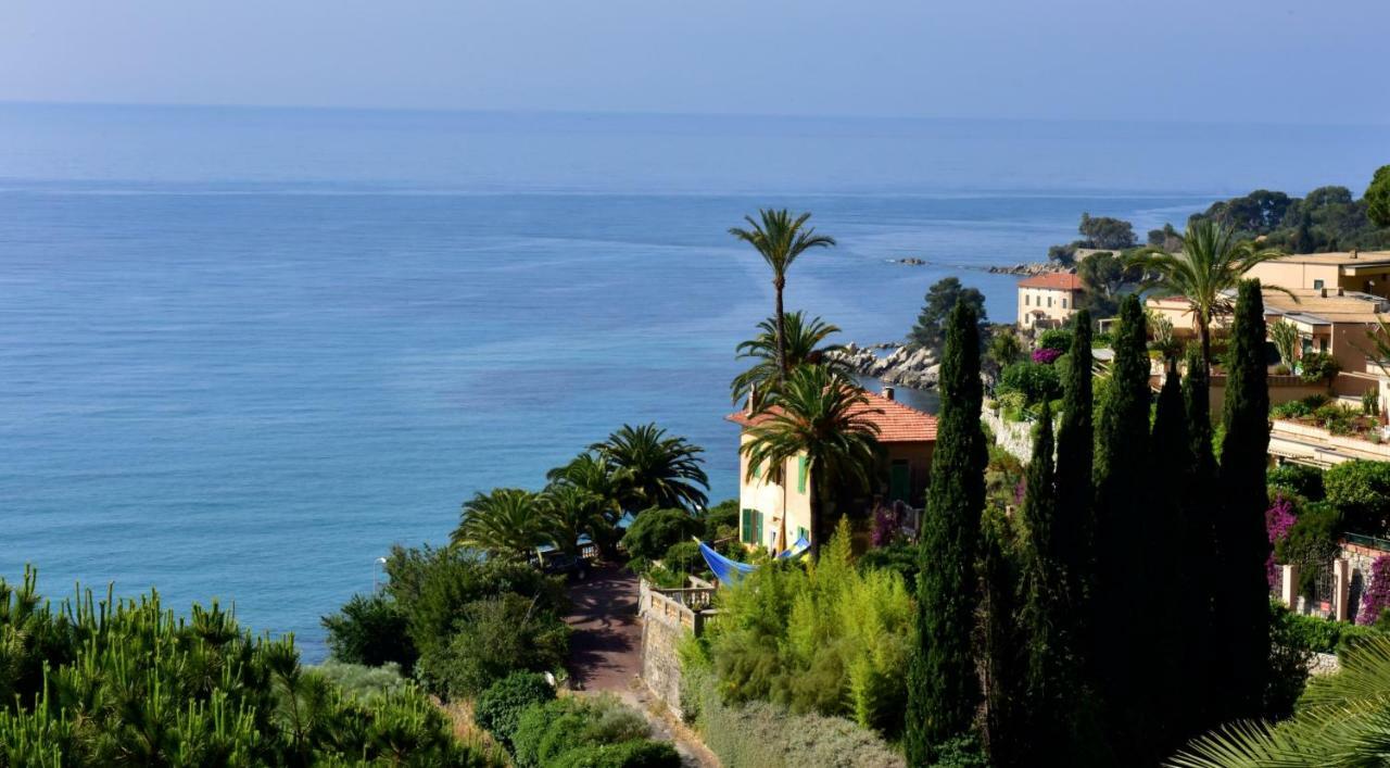 Agriturismo Un Mare Di Fiori Villa Ventimiglia Ngoại thất bức ảnh